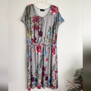 Liza Luxe Dress Black & White Striped Back- ground with Floral Print Sz 2X